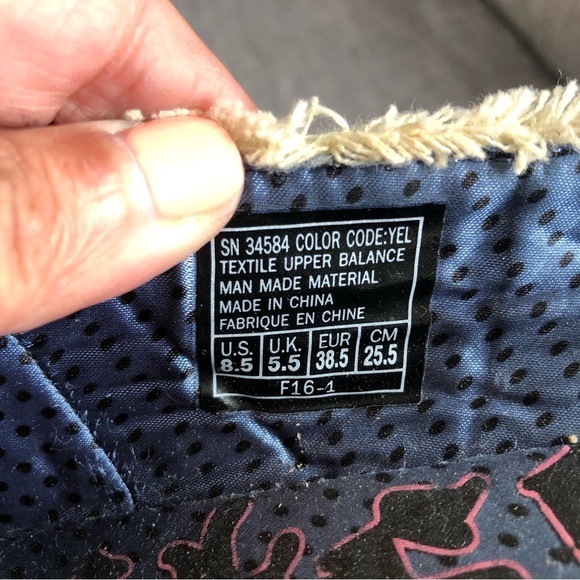 Vintage Y2K Kitson LA yellow velvet embellished ballet flats 8.5 - Picture 7 of 9